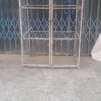 سه عدد جفت کن سالم اهنی با دوتا چوبی|لوازم جانبی حیوانات|شاهین‌شهر, سعدی جنوبی|دیوار