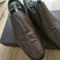 سه جفت کفش مردانه و زنانه نوین چرم
