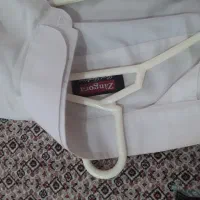 کت و شلوار|لباس|خوی, |دیوار