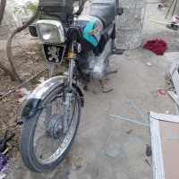 موتورسیکلت فروشی