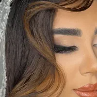 میکاپ و شنیون  عروس قیمت جشنواره|خدمات آرایشگری و زیبایی|قم, سالاریه|دیوار