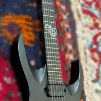 گیتار الکتریک حرفه ای Solar کمیاب