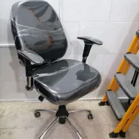 صندلی  نیلپر اداری مدیریتی کامپیوتری ارایشگاهی|صندلی و نیمکت|اهواز, ۳۰ متری|دیوار