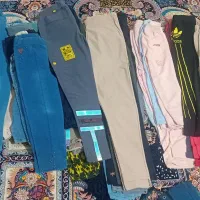 تعدادی شلوار بچه‌گانه(حراج ۱۰۰ هزار)