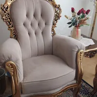 فروش مبل ۹نفره و ۳عدد فرش و آینه کنسول برنج اصل|مبلمان خانگی و میز عسلی|شیراز, آبیاری|دیوار