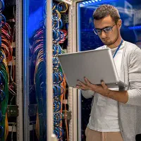 خدمات تخصصی شبکه، کامپیوتر و امنیت یزد