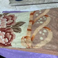 تعدادی تشک و پتو|رختخواب، بالش، پتو|شیراز, ده پیاله|دیوار