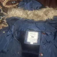 پوشاک در حد نو|لباس|رشت, دیانتی|دیوار