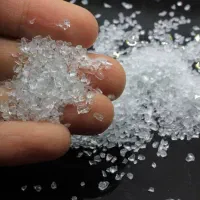پودر شیشه  آرارات با دانه بندی دقیق و کاملا بیرنگ