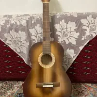 گیتار در حد نو