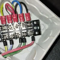 تعمیرات تخصصی آیفون و برق ساختمان