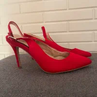 کفش نونو سایز ۳۷ bershka و کالج سایز ۳۹