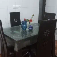 میزو صندلی غذا خوری