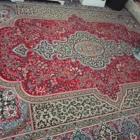 یک عدد فرش 12متری باقیمت مناسب به فروش می‌رسد