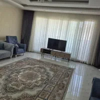 رو به خیابان 88 متر حسابی 8 فول امکانات آفتابگیر