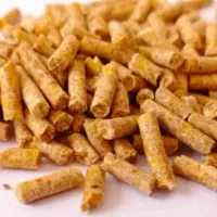 کنسانتره پرواری وشیری درجه‌یک مخصوص دام سبک وسنگین