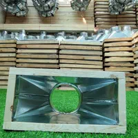 پلنیوم باکس ۳۴  * ۱۵ با قاب چوبی روسی|کولر گازی و فن‌کوئل|اسلام‌شهر, |دیوار