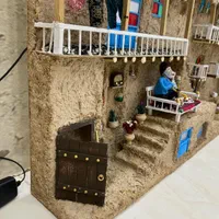 خانه کاه گلی|کلکسیون و سرگرمی|شیراز, کوشک میدان|دیوار