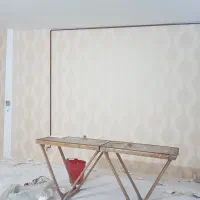نصب حرفه ای کاغذ دیواری نصب پوستر