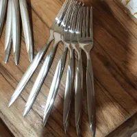 قاشق و چنگال استیل و سینی و تخته گوشت چوبی|ظروف سرو و پذیرایی|کرج, فاز ۲ مهرشهر|دیوار