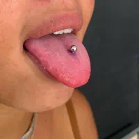 خدمات پیرسینگ|خدمات آرایشگری و زیبایی|شیراز, فرهنگ شهر|دیوار