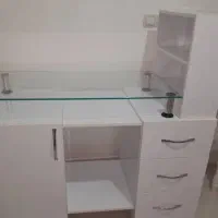 استند|آرایشگاه و سالن‌های زیبایی|شیراز, دشت چنار|دیوار