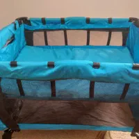 گهواره وتخت کنار تخت مادر