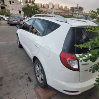 جیلی شاسی بلند x7 بدون رنگ