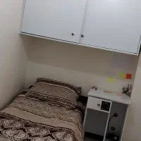 کمد دیواری همراه با میز تحریر