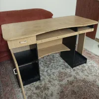 میز کامپیوتر ومیز تحریر