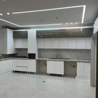 اجاره واحد 130متری مصطفی خمینی گلزار کلید نخورده