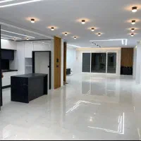 150 متر 4 خواب / تک واحد/ خیابان 17 شرقی