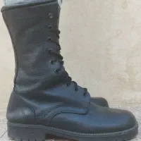 پوتین سربازی بهمن