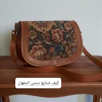 تعدادی وسایل صنایع دستی(توافقی)