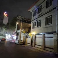 اجاره آپارتمان ۶۷ متری دو خوابه روبروی هتل پردیس