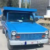 نیسان مدل ۴۰۲