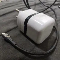 آداپتور آیفون و کابل