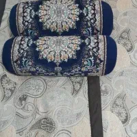 بالشت و زیر انداز