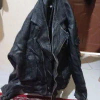 کاپشن چرم
