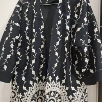 مانتو مشکی گل دوزی شده