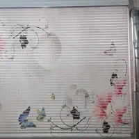 پرده زبرا بسیار سالم و تمیز نصب از سقف عرض ۲