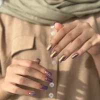 کاشت ناخن فقط ۲۰۰