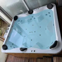 جکوزی داتیس