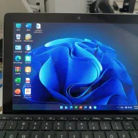 surface go 1|رایانه همراه|تهران, فلسطین (میدان انقلاب)|دیوار