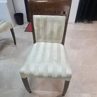 دو عدد صندلی سالم و تمیز