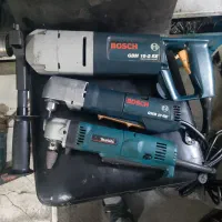 درل گیریبکسی چپو راست بوش. درل سرکج ماگیتا بوش