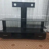 میز تلویزیون. شیشه ای