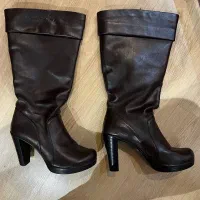 بوت قهوه ای شیک