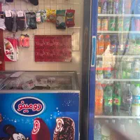 فروشنده خانم