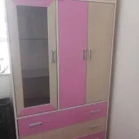 تخت و کمد کودک